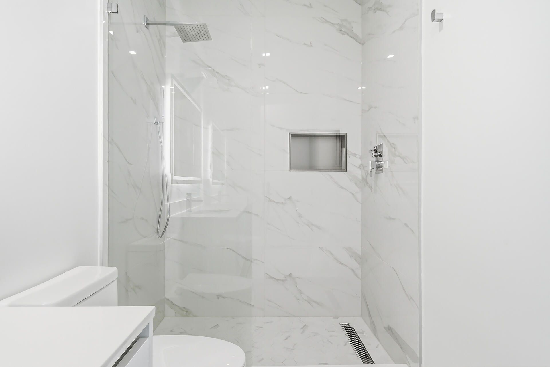 220 Lake Shore Drive, Unit 1021, Lake Park, FL 33403 Photo