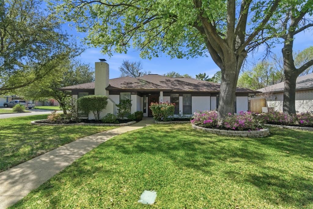 4914 Spring Creek Road, Arlington, TX 76017 Main Photo