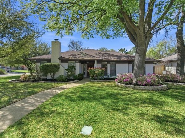 4914 Spring Creek Road, Arlington, TX 76017