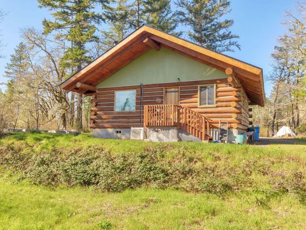 5737 Rockydale Road, Cave Junction, OR 97523