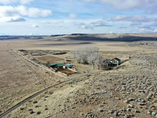 29327 Weaver Springs Road, Burns, OR 97720