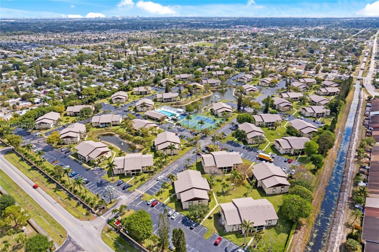 Please Call For Address, Unit D-1, Greenacres, FL 33463 Photo