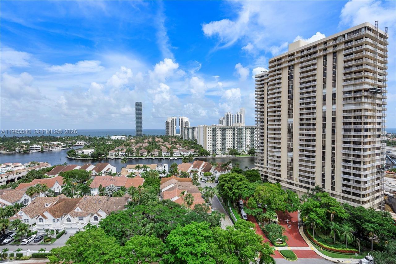 19500 Turnberry Way , Unit 15E, Aventura, FL 33180 Photo