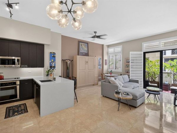 1805 Ponce De Leon Blvd, Unit 616, Coral Gables, FL 33134