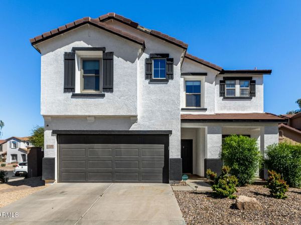 1105 E PARKVIEW Court, Gilbert, AZ 85295