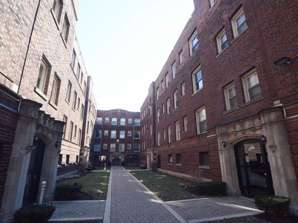 3267 W Wrightwood Avenue , Unit 1Y, Chicago, IL 60647