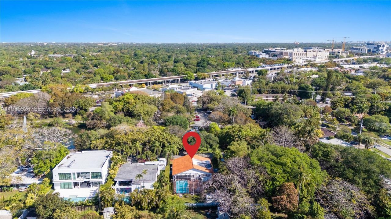 6420 SW 81st St, Miami, FL 33143 Photo