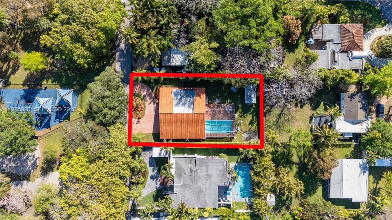 6420 SW 81st St, Miami, FL 33143 Photo