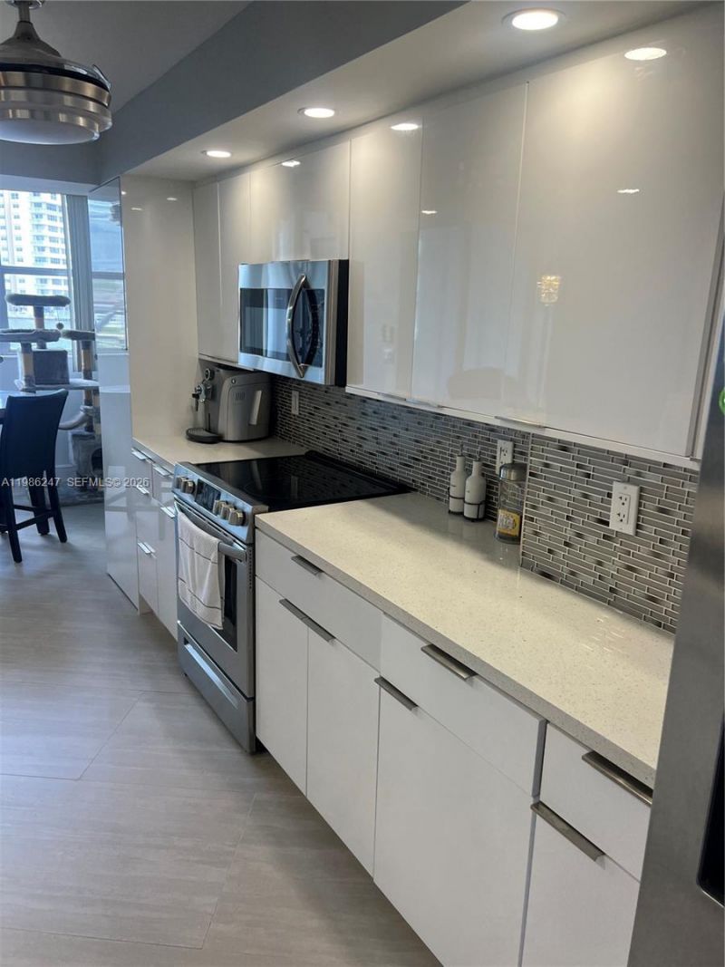 100 Golden Isles Dr, Unit 205, Hallandale Beach, FL 33009 Photo