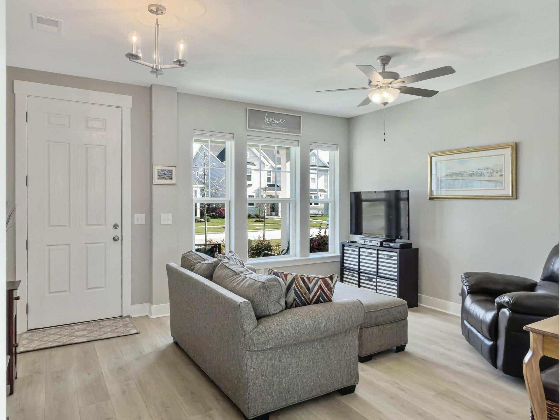 108 Wheelwright Street Photo 33