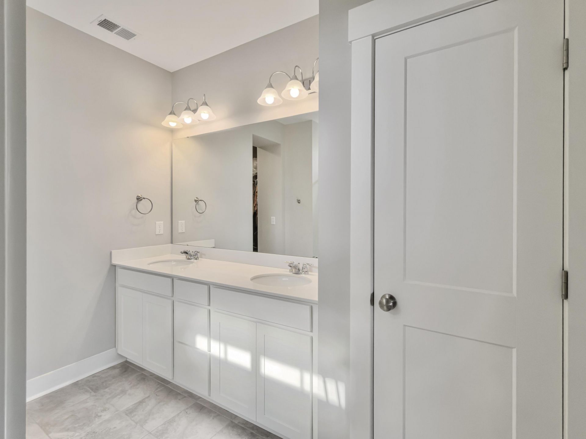 108 Wheelwright Street Photo 39