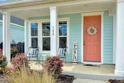 108 Wheelwright Street photo 4