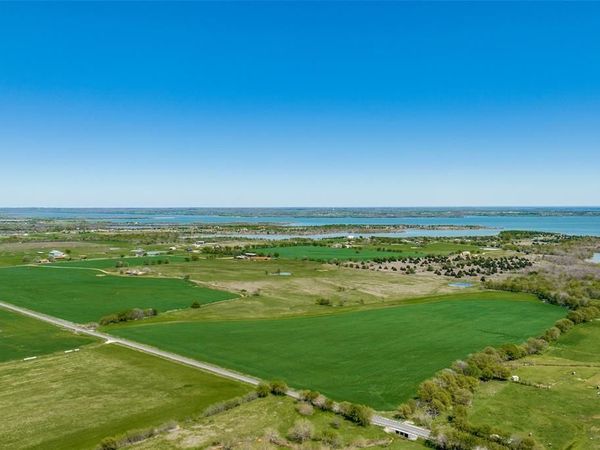 3020 Melton , Sanger, TX 76266