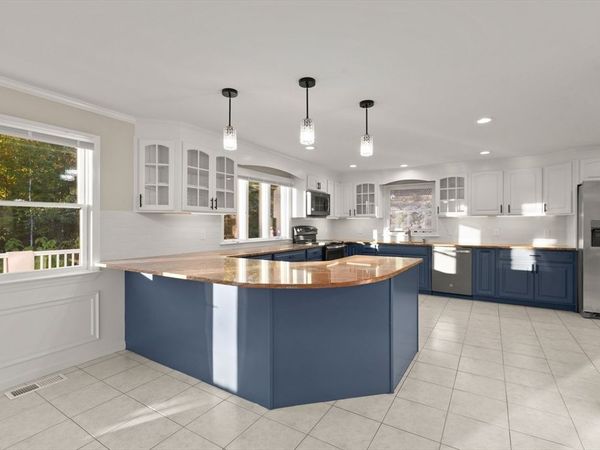 767 Walnut Street, Lynnfield, MA 01940