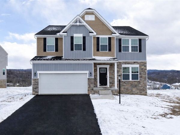 330 William Dr, Pittsburgh, PA 15239