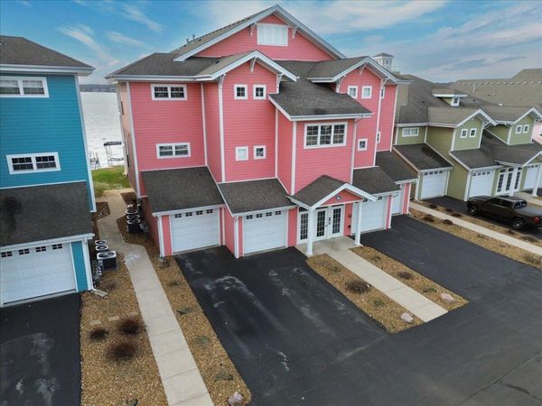13244 E Lake Shore Drive, Unit B202, Cedar Lake, IN 46303