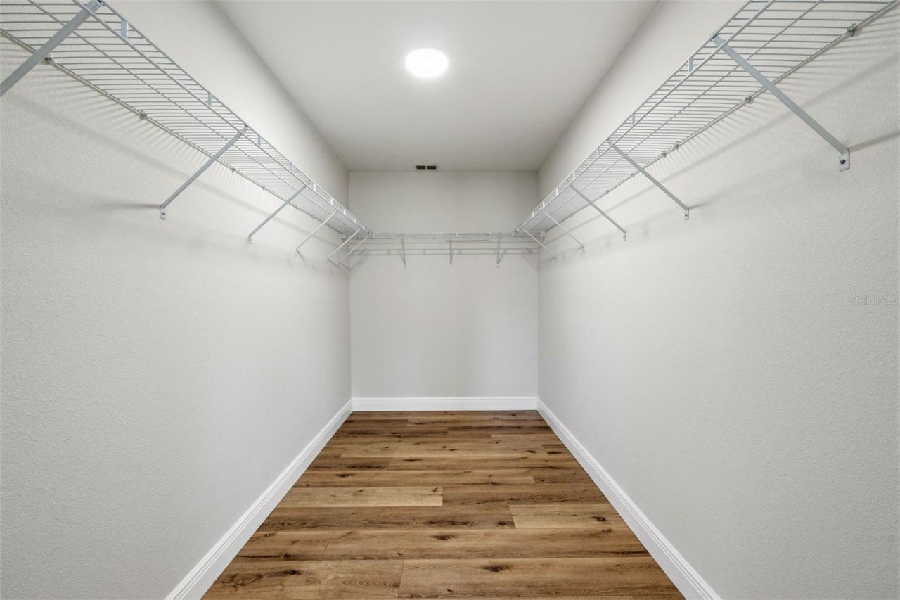 10185 Sleepy Willow Court , Spring Hill, FL 34608 Photo