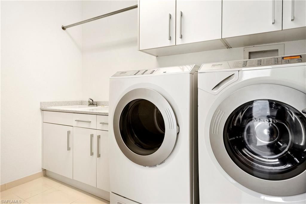 4944 Normandy Ct , Cape Coral, FL 33904 Photo