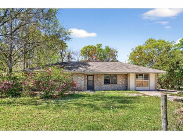 706 Burley Street, Picayune, MS 39466