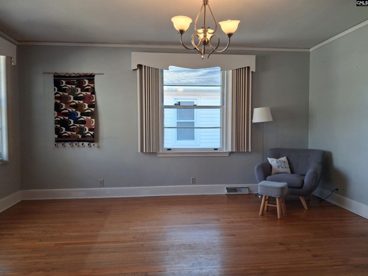 2225 Wallace Street Photo 7