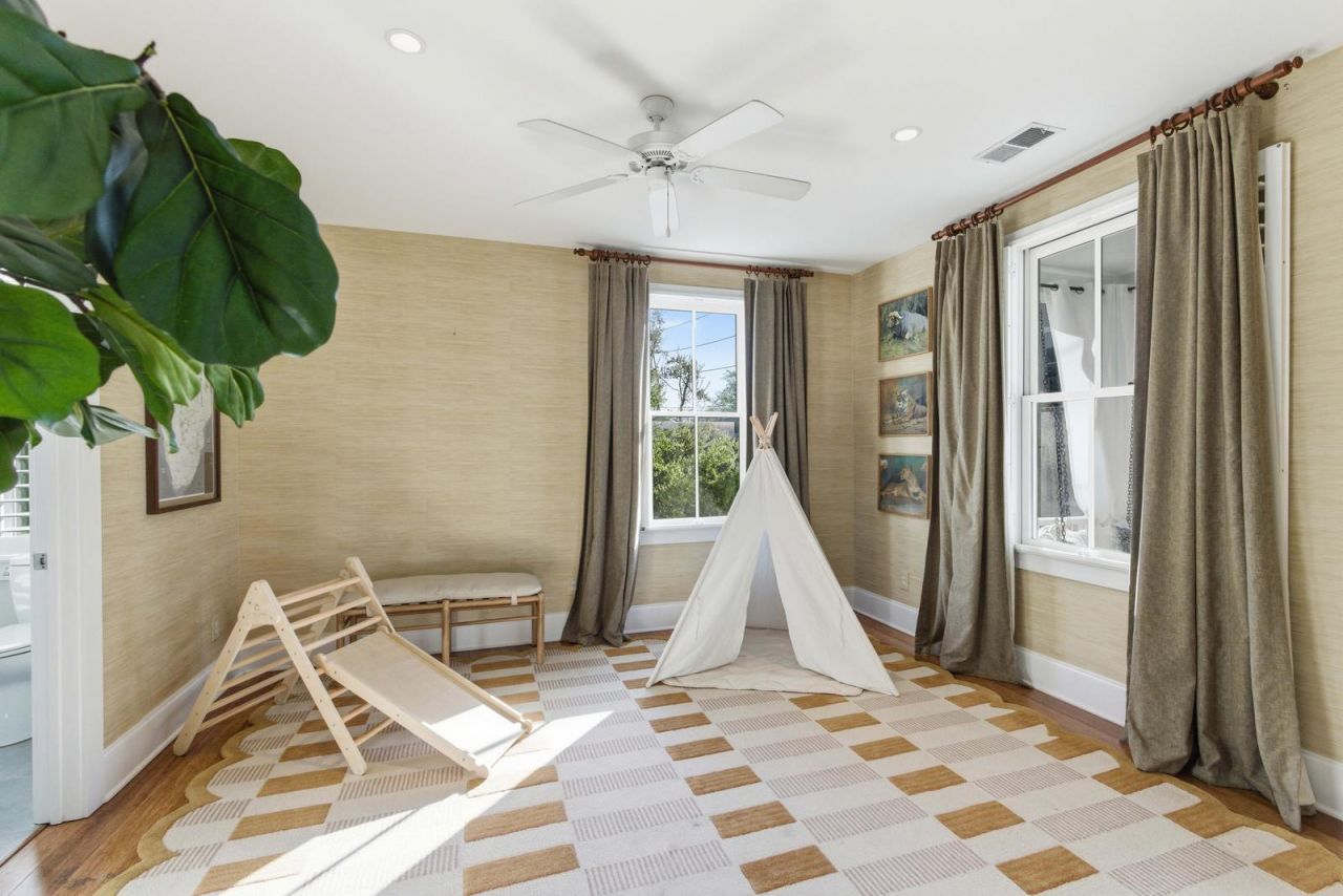 3 Dereef Court Photo 24