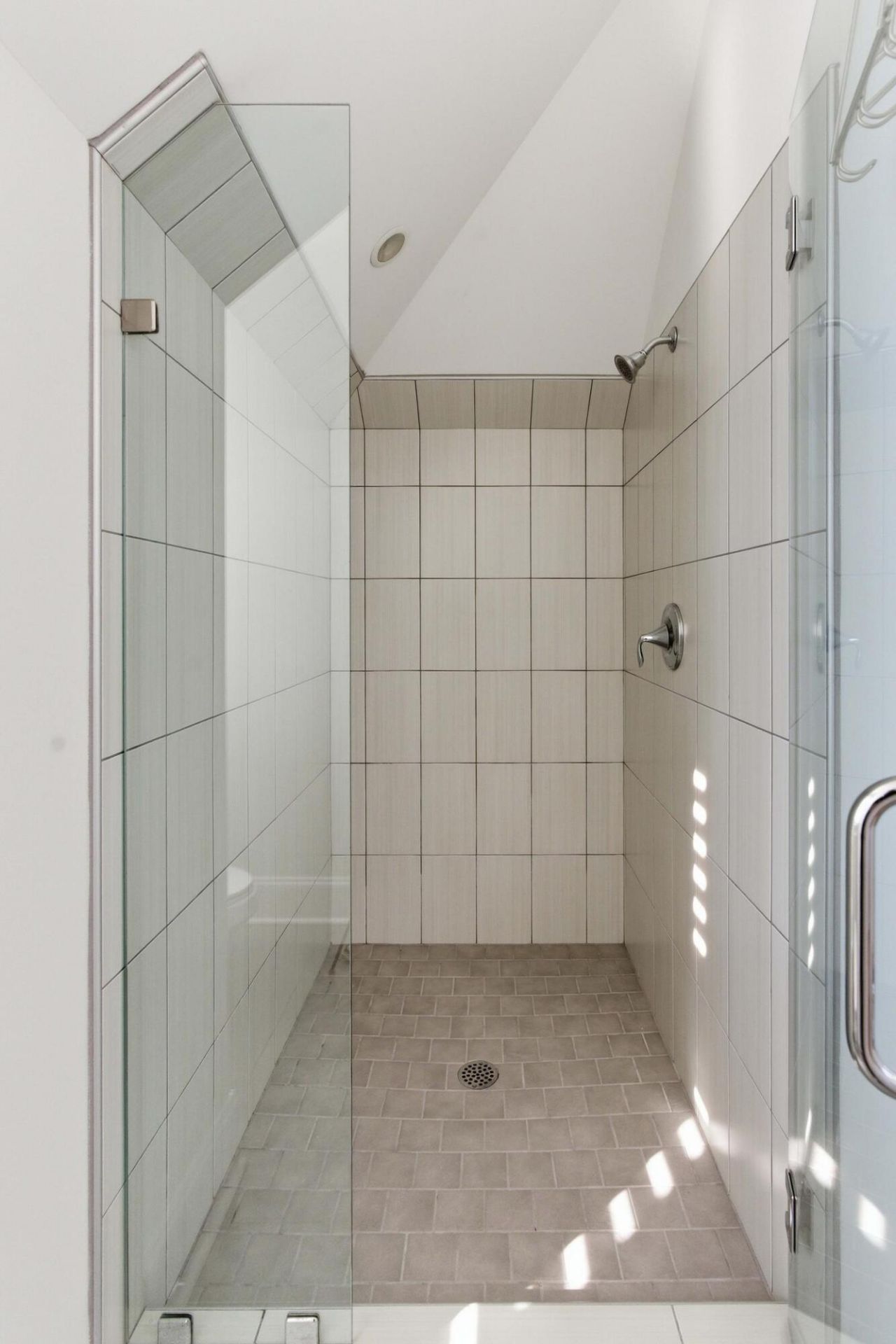 3 Dereef Court Photo 35