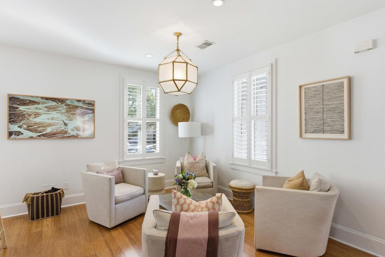 3 Dereef Court Photo 6