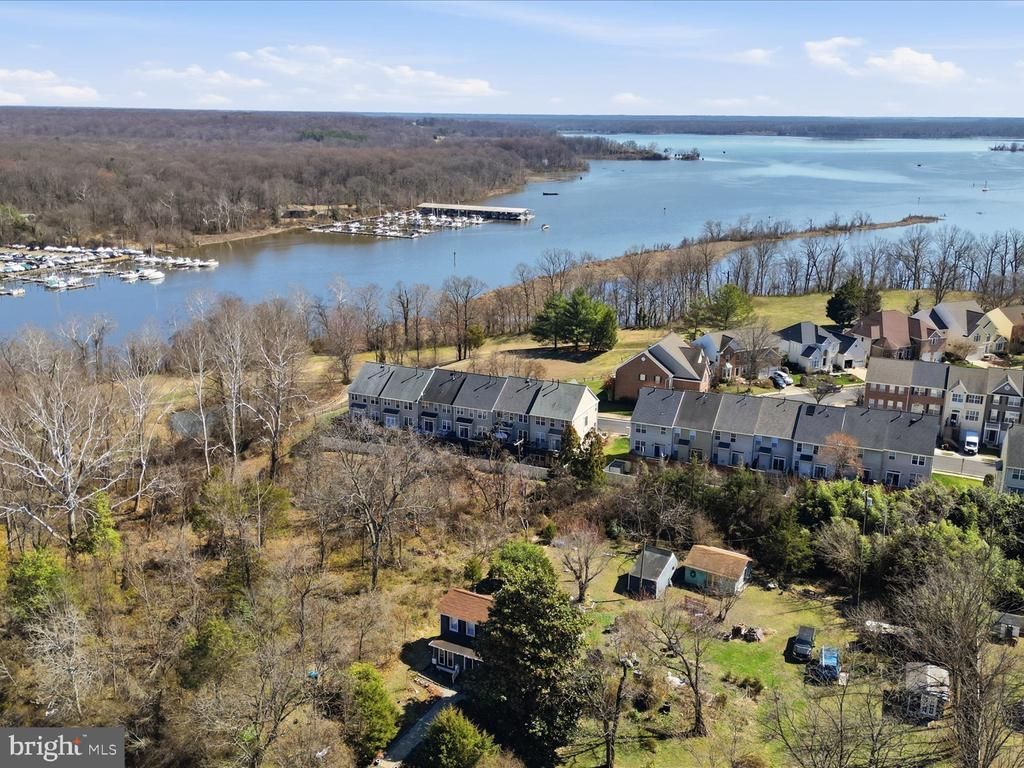 13308 Colchester Ferry Place, Woodbridge, VA 22191 Main Photo