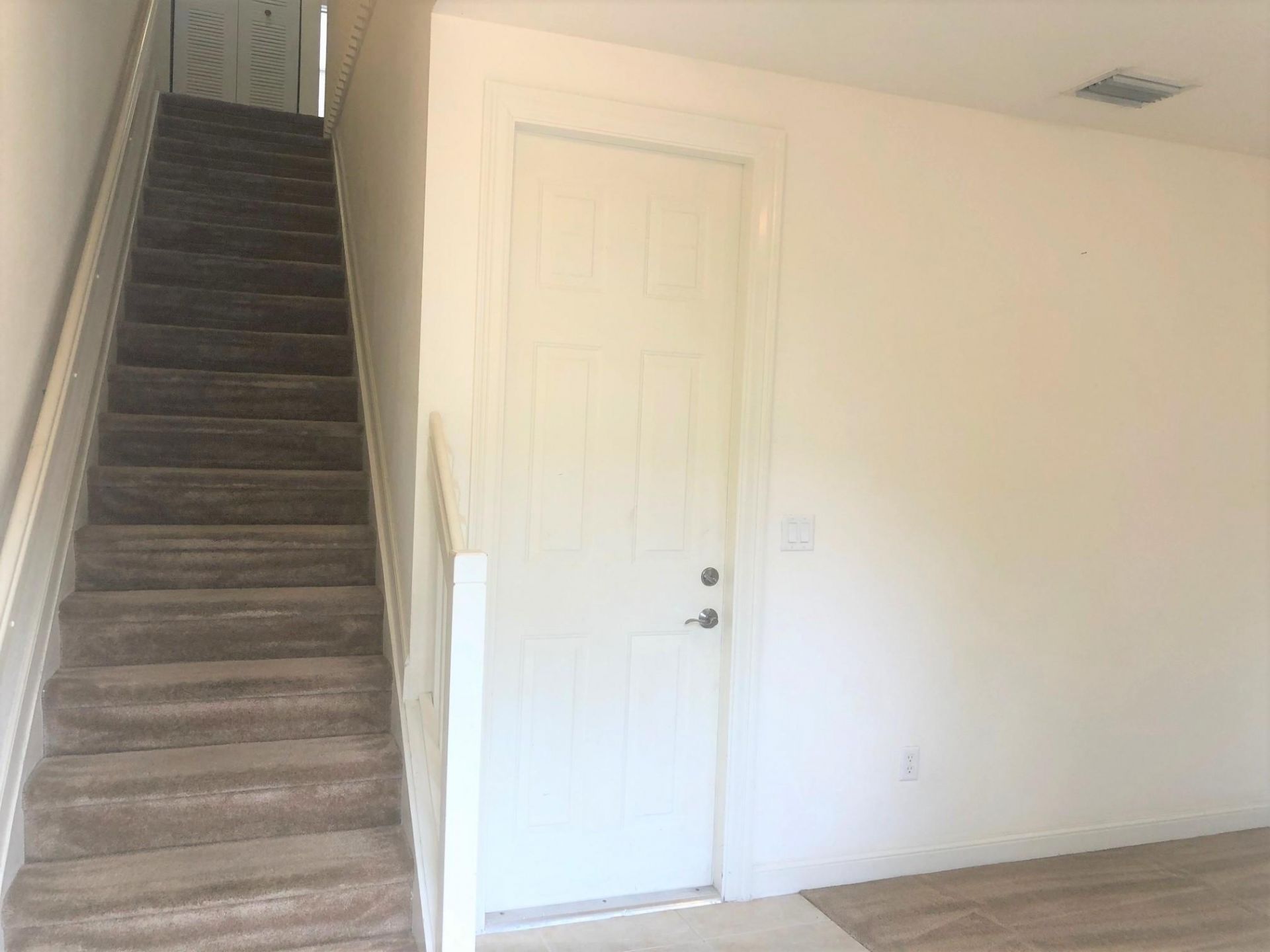 883 Millbrae Court, Unit 5, West Palm Beach, FL 33401 Photo