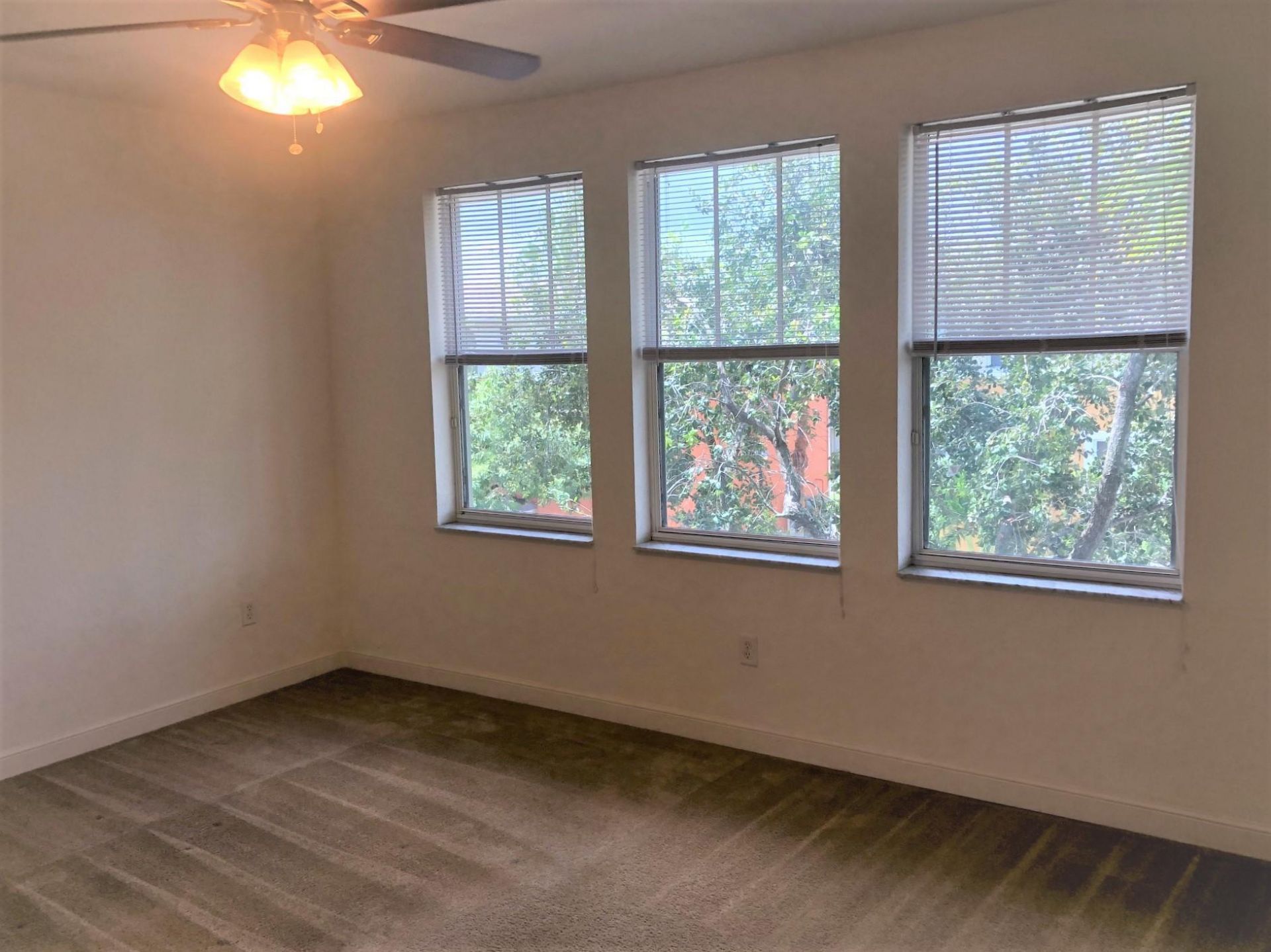 883 Millbrae Court, Unit 5, West Palm Beach, FL 33401 Photo