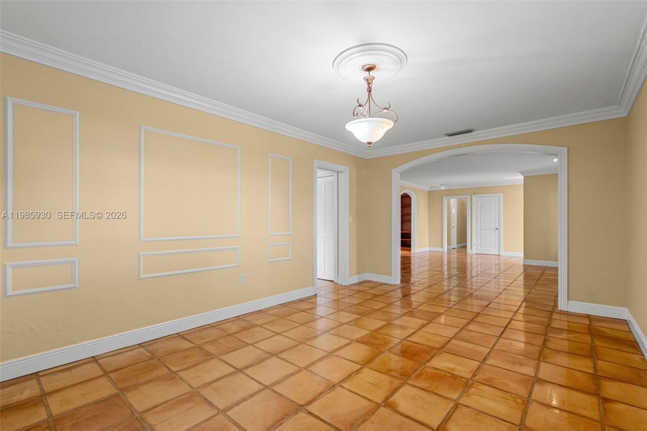 13276 SW 58th Ct, Pinecrest, FL 33156 Photo