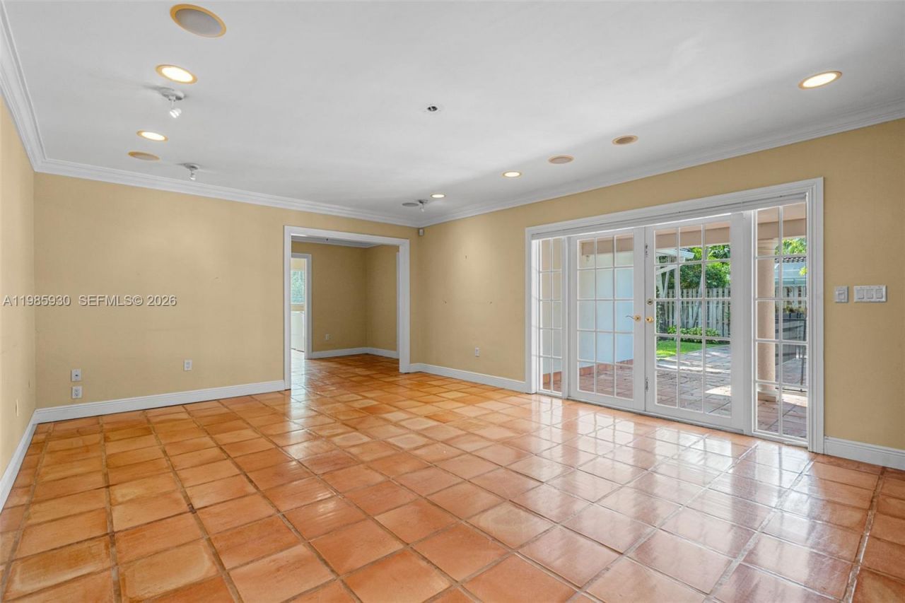 13276 SW 58th Ct, Pinecrest, FL 33156 Photo