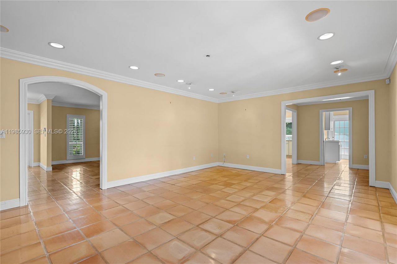 13276 SW 58th Ct, Pinecrest, FL 33156 Photo