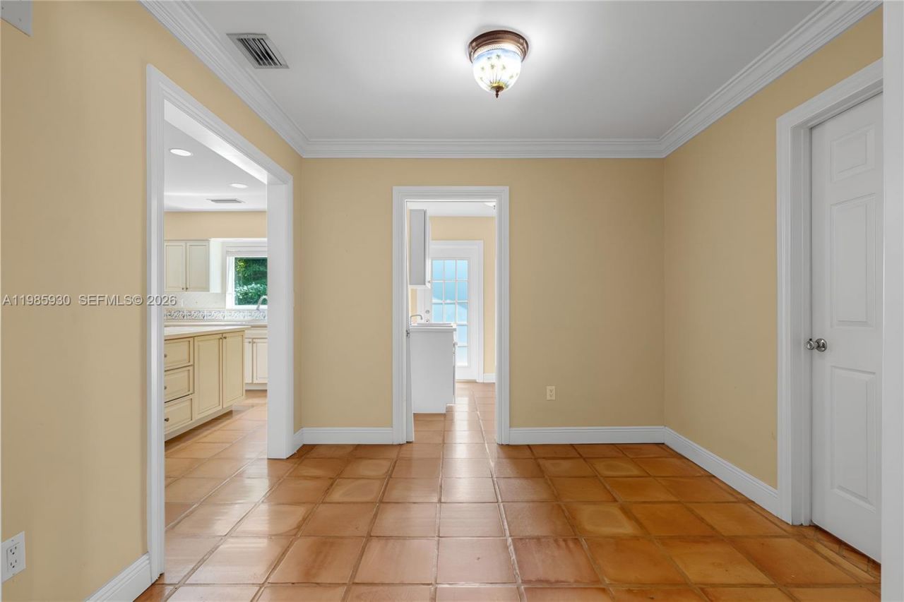 13276 SW 58th Ct, Pinecrest, FL 33156 Photo