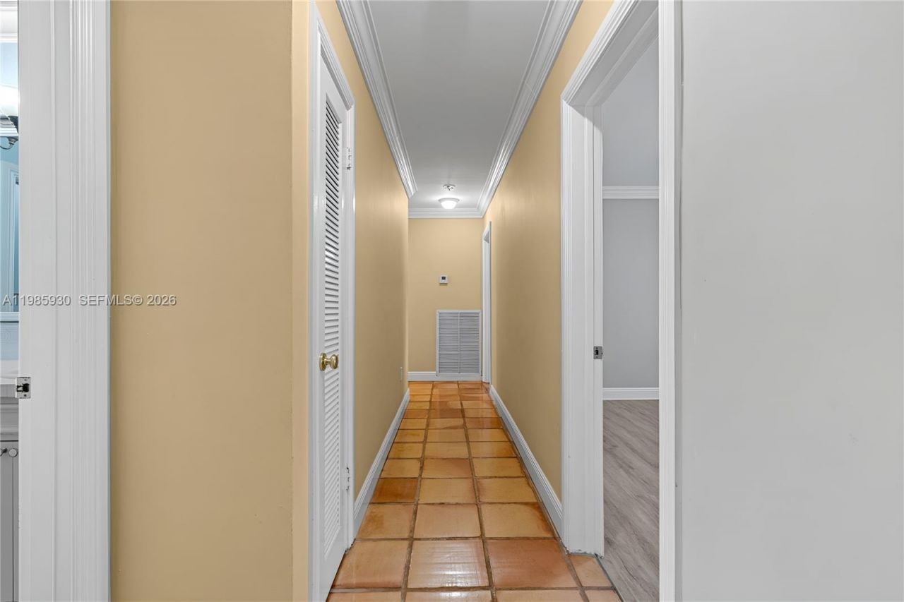 13276 SW 58th Ct, Pinecrest, FL 33156 Photo