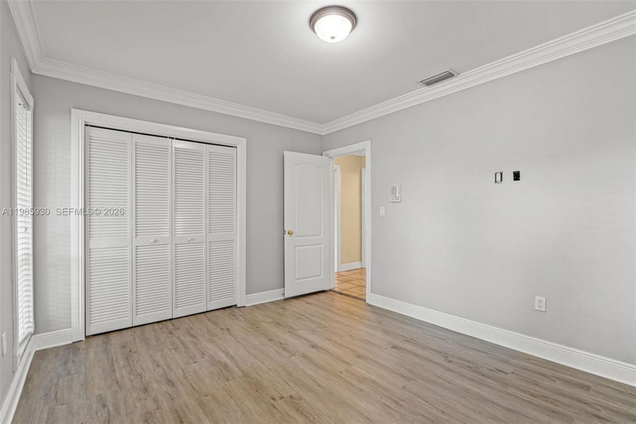 13276 SW 58th Ct, Pinecrest, FL 33156 Photo