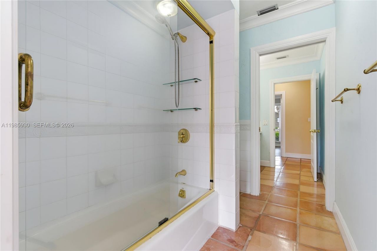 13276 SW 58th Ct, Pinecrest, FL 33156 Photo