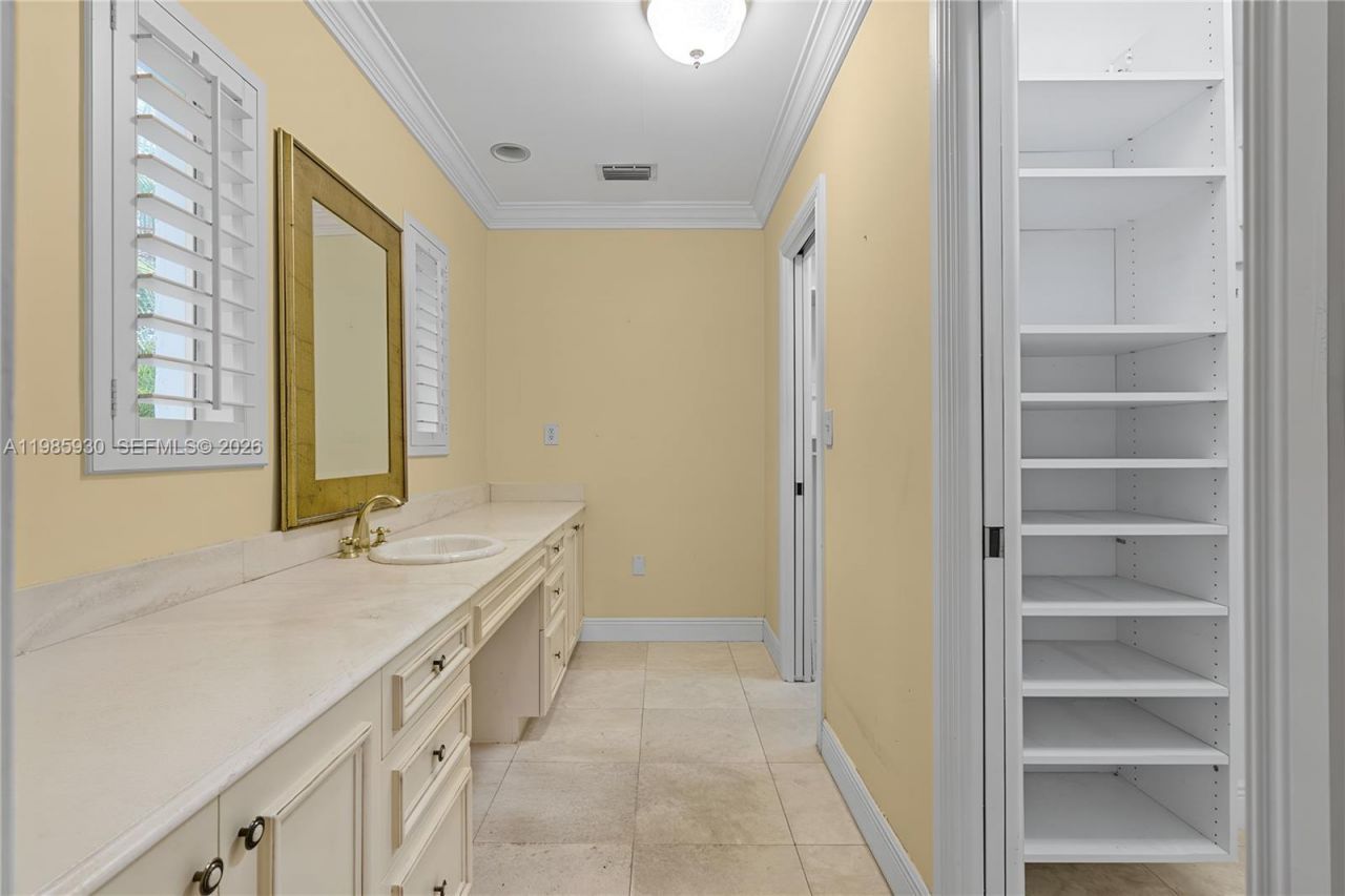 13276 SW 58th Ct, Pinecrest, FL 33156 Photo