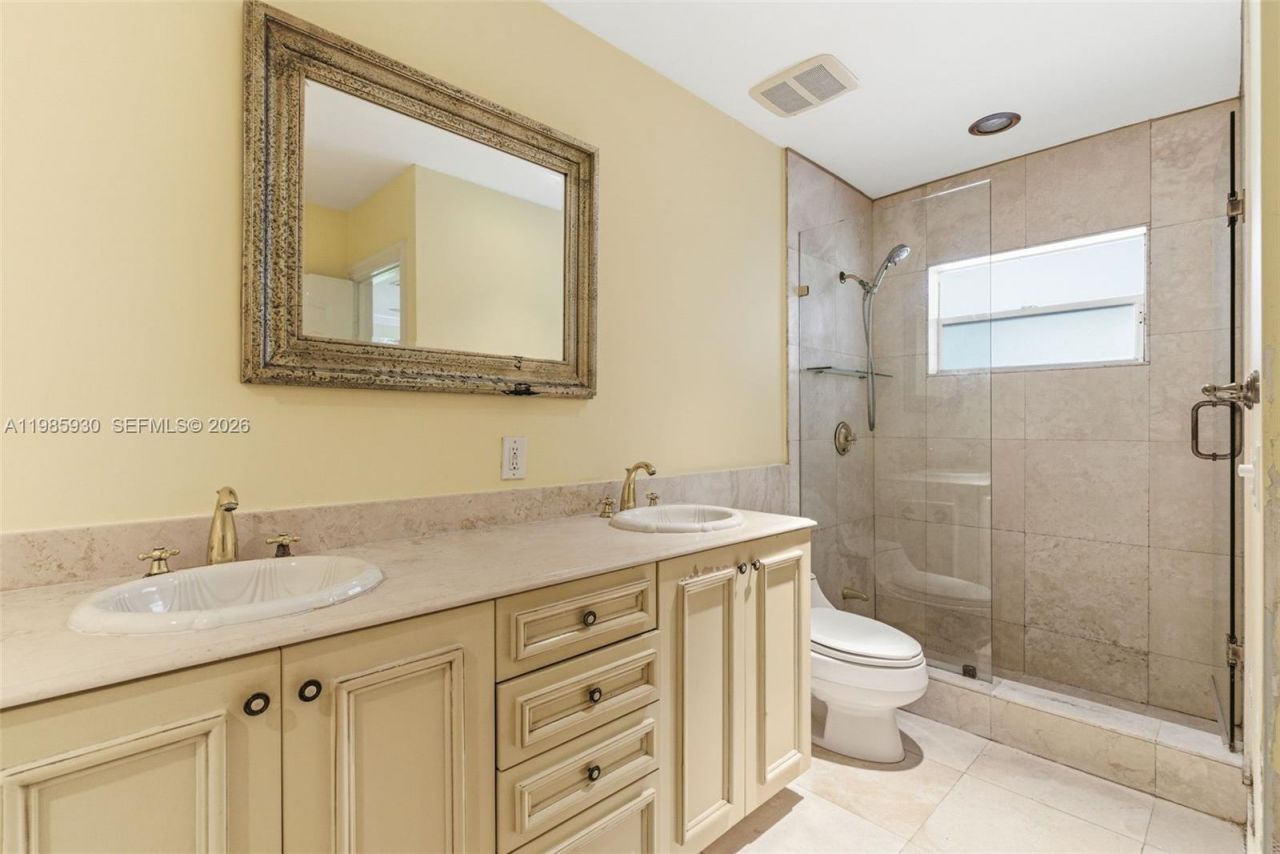 13276 SW 58th Ct, Pinecrest, FL 33156 Photo