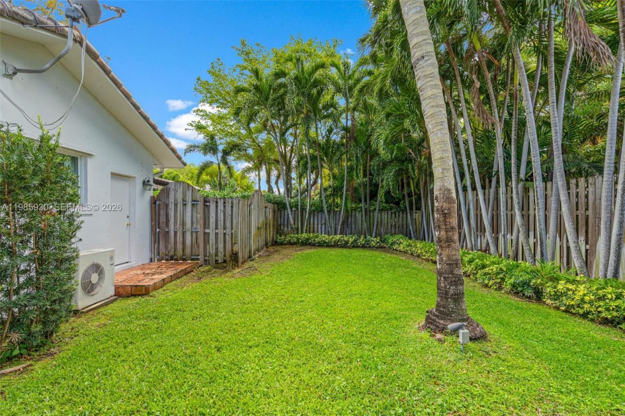 13276 SW 58th Ct, Pinecrest, FL 33156 Photo