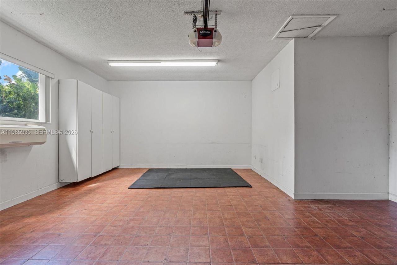 13276 SW 58th Ct, Pinecrest, FL 33156 Photo