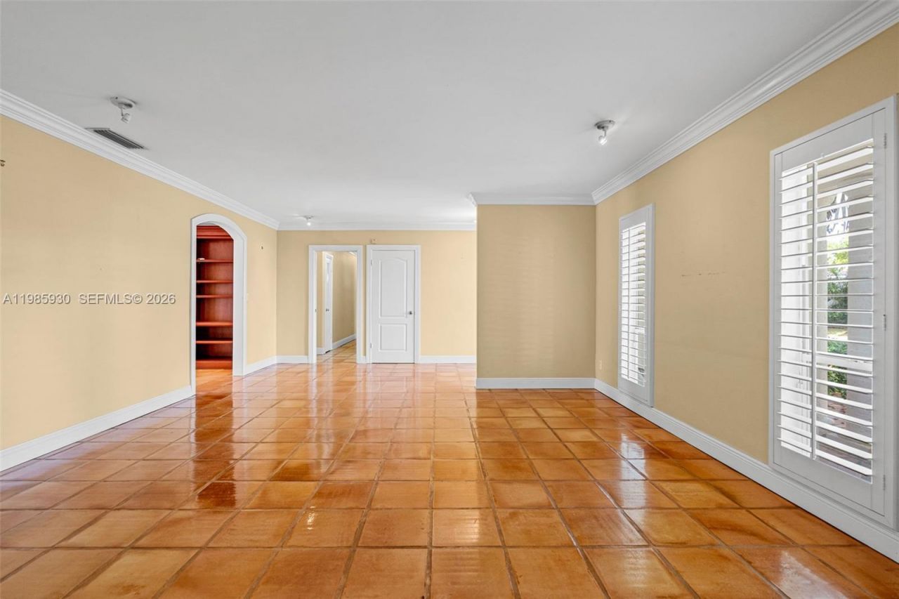 13276 SW 58th Ct, Pinecrest, FL 33156 Photo