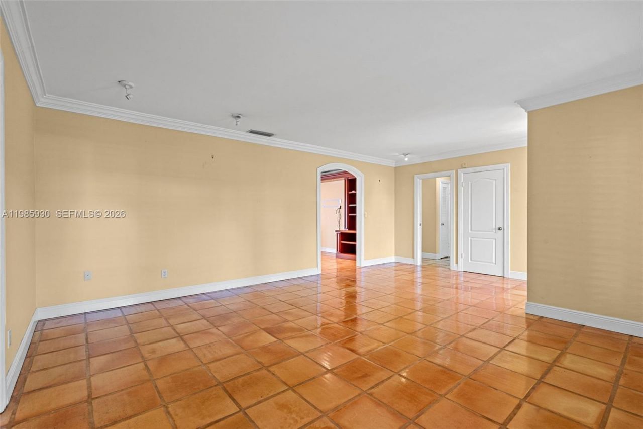 13276 SW 58th Ct, Pinecrest, FL 33156 Photo