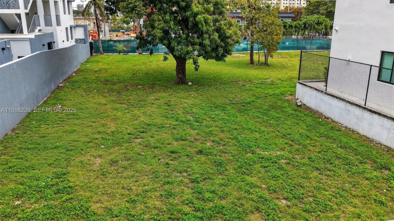 244 NW 7th Ave, Miami, FL 33128 Photo