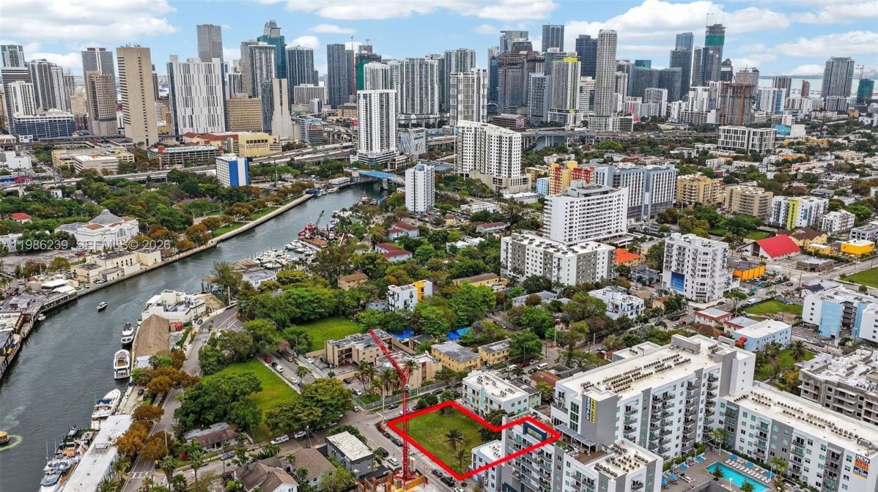 244 NW 7th Ave, Miami, FL 33128 Photo