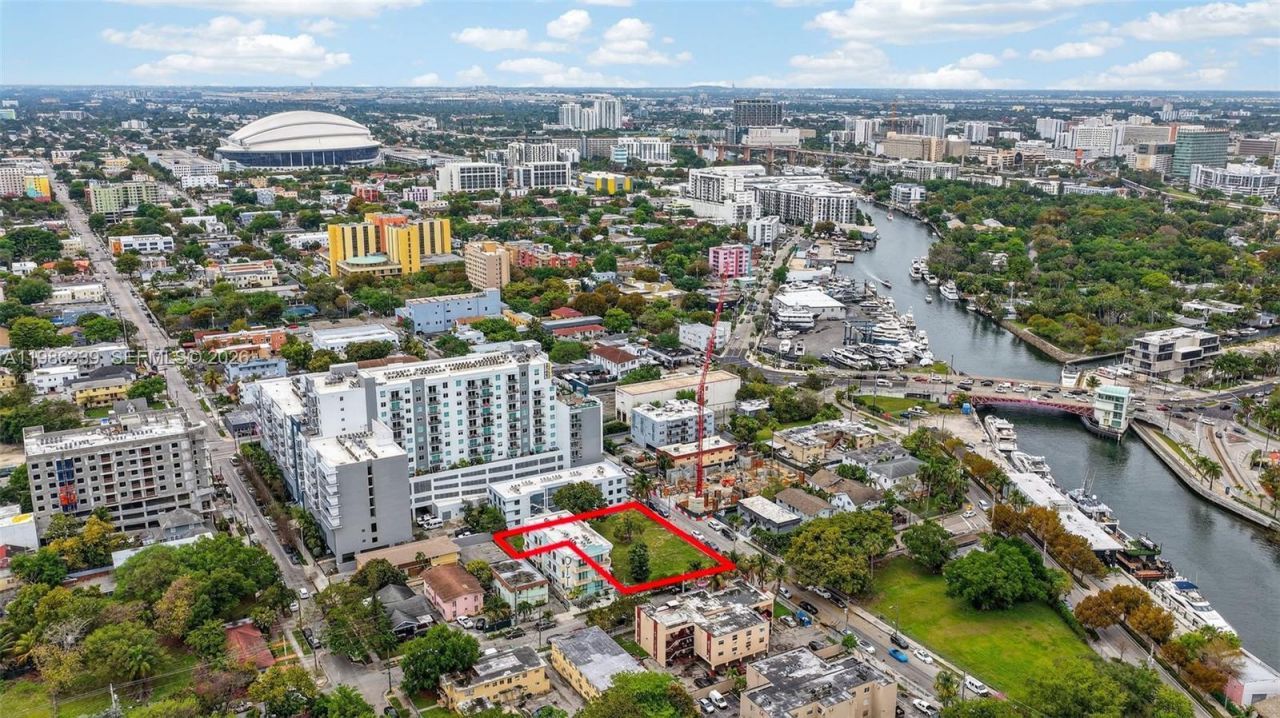 244 NW 7th Ave, Miami, FL 33128 Photo