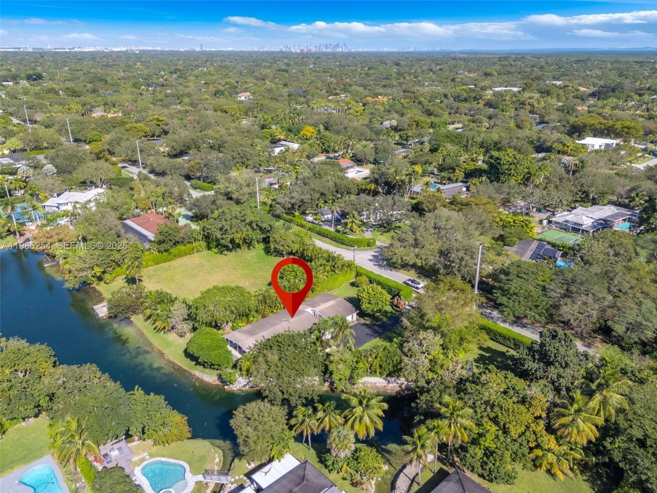 12950 SW 67th Ave, Pinecrest, FL 33156 Photo