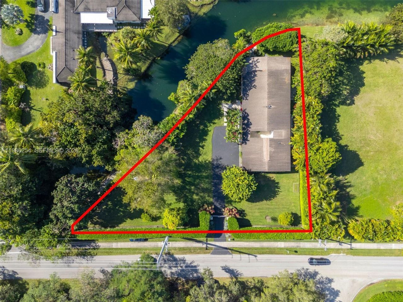 12950 SW 67th Ave, Pinecrest, FL 33156 Photo