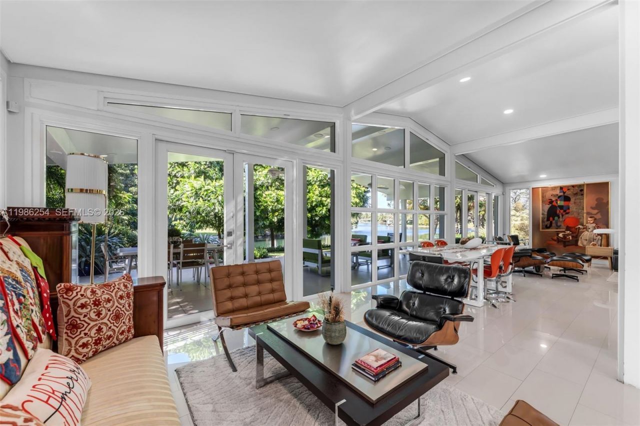 12950 SW 67th Ave , Pinecrest, FL 33156 Photo