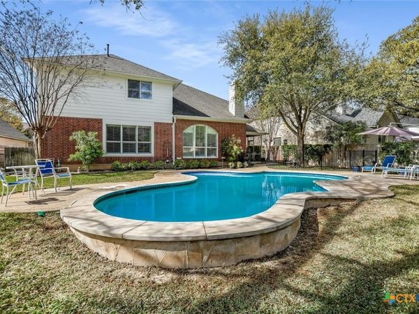 2720 Loyaga Drive , Round Rock, TX 78681